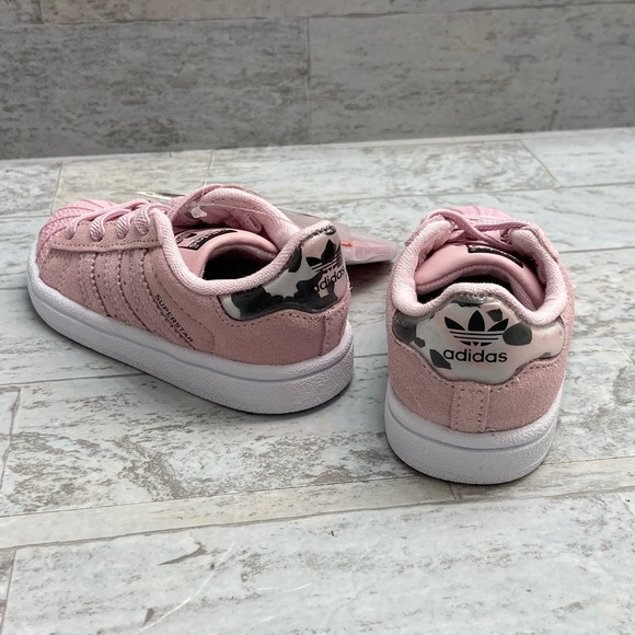 Adidas baby /toddler girl pink Superstar sneakers - Picture 4 of 8